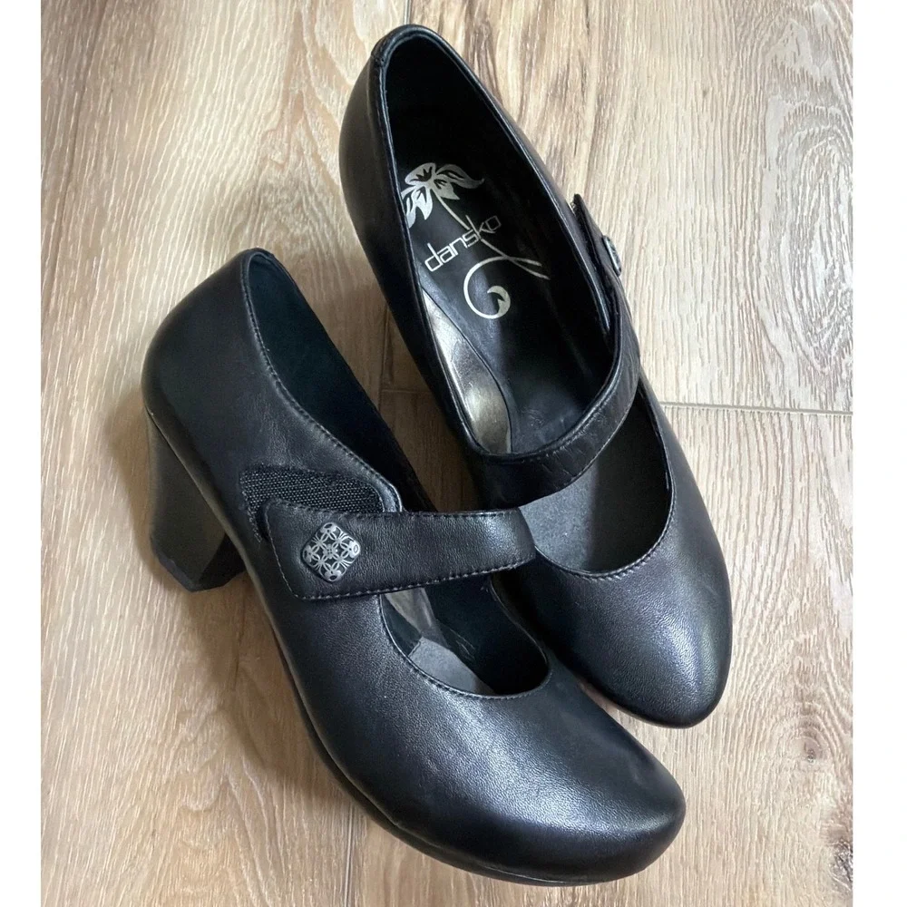 Dansko Black Leather Mary Jane Block Heel Clogs Pumps EU36 Chunky Dark Academia⁠